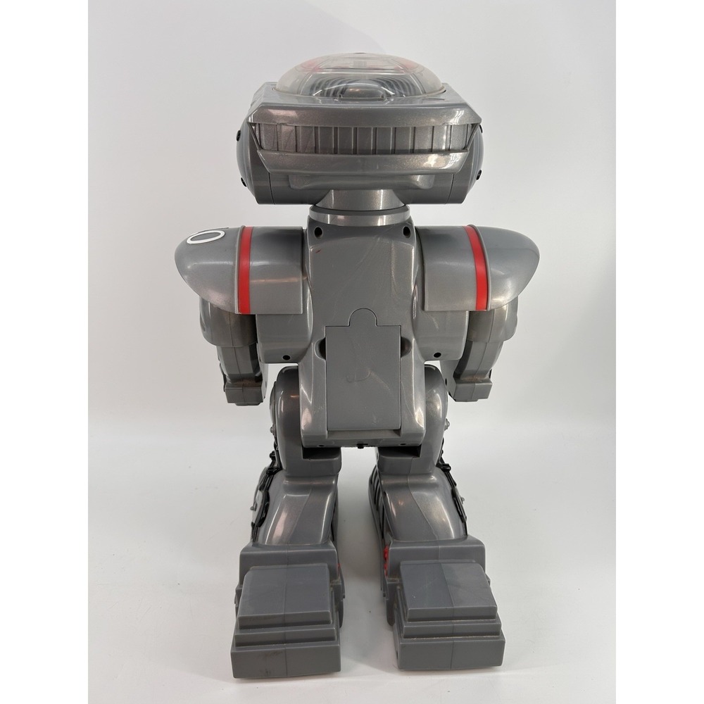 Vintage Toymax R.A.D. 4.0 Radio Controlled Robot Voice Command RAD W/ Remote - Picture 10 of 16